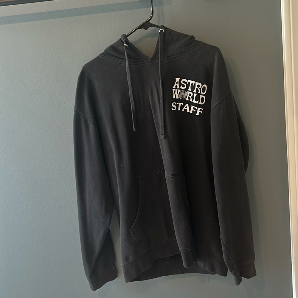 TRAVIS SCOTT’s ASTROWORLD STAFF HOODIE